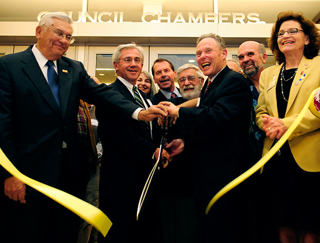 March 24, 2010 : City Hall